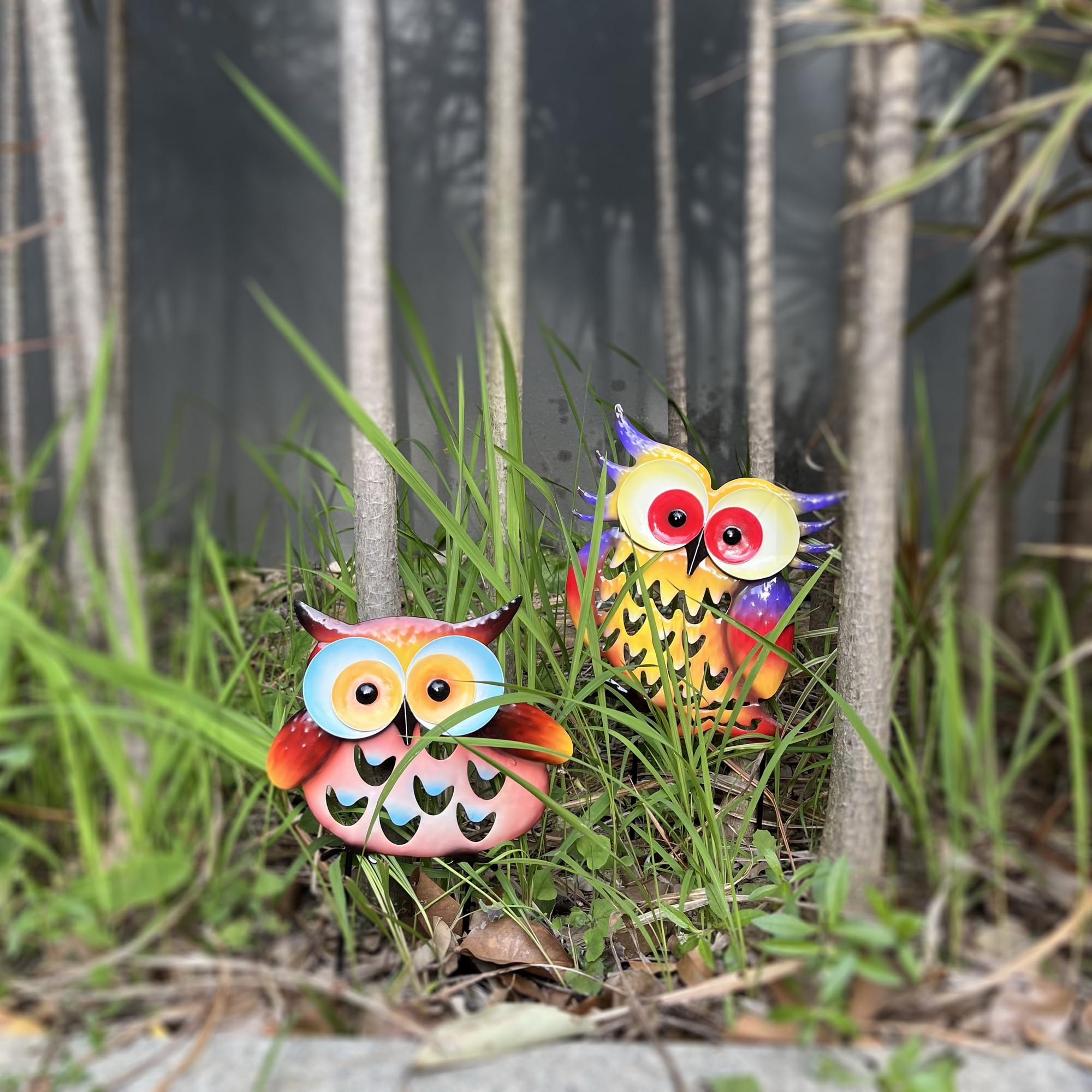 ARTCOS bright colors elevate garden décor and seasonal curb appeal
