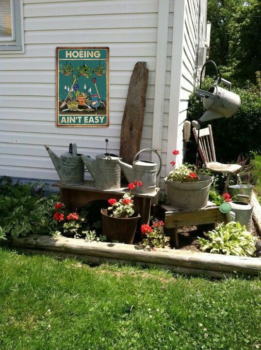 Artlunar humorous garden decor: perfect gift for women garden lovers.