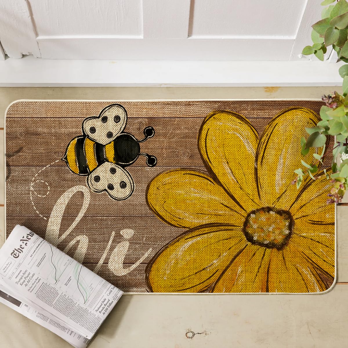 Artoid Mode Bee Daisy Hi Spring Doormat pattern detail with non-slip backing for safety