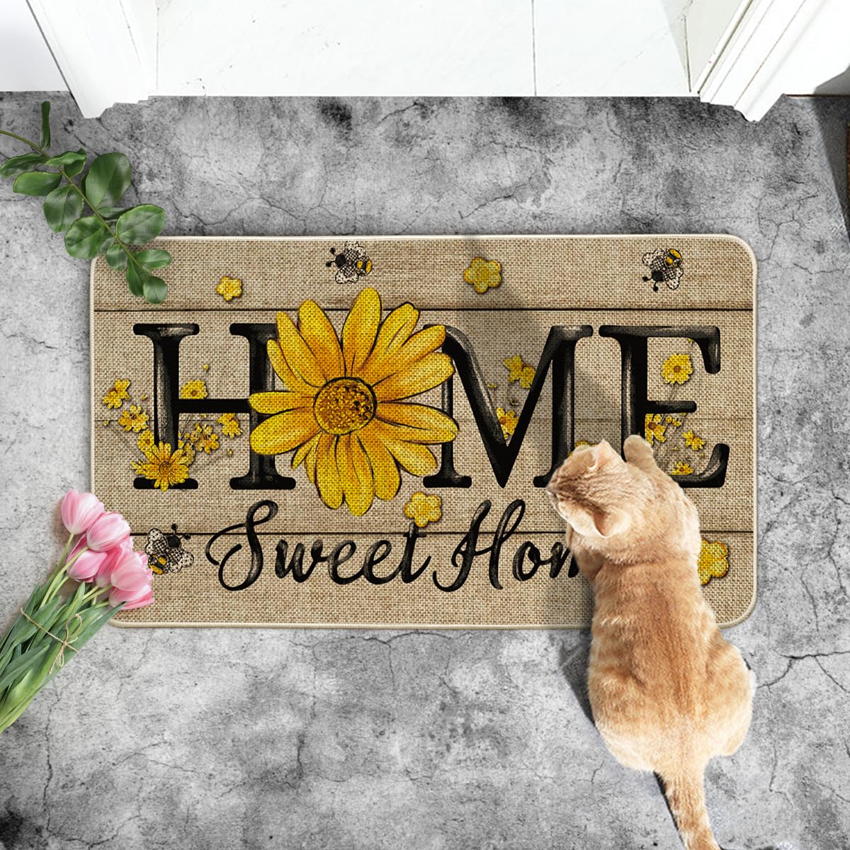 Artoid Mode Bee Sunflower Daisy doormat texture detail, highlighting non-slip backing.