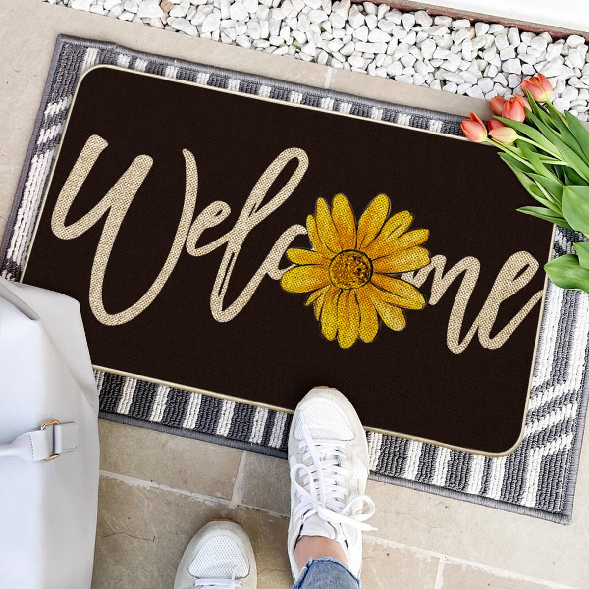 Artoid Mode easy-clean doormat with rubber backing and polyester surface