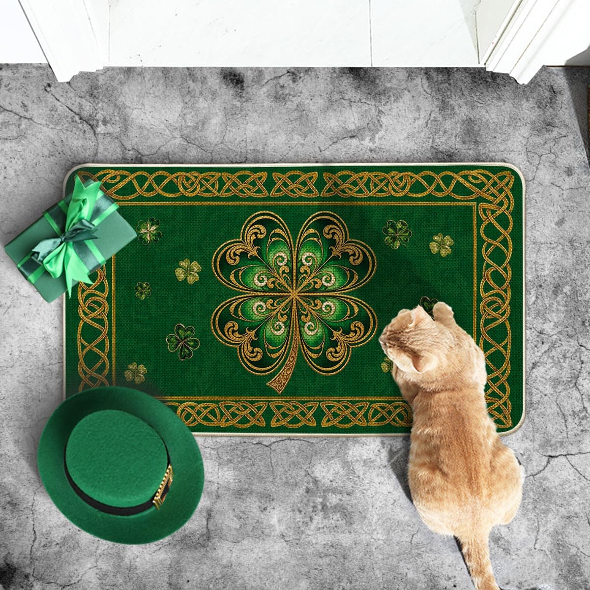Artoid Mode doormat is 17x29 inches, fits most entryways