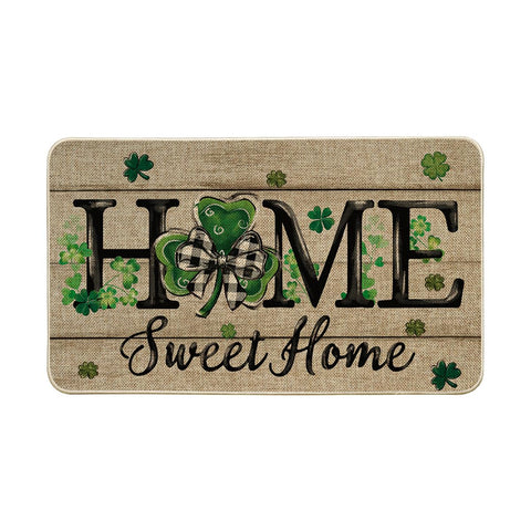 Artoid Mode wood shamrock doormat close-up pattern for seasonal entryway decor