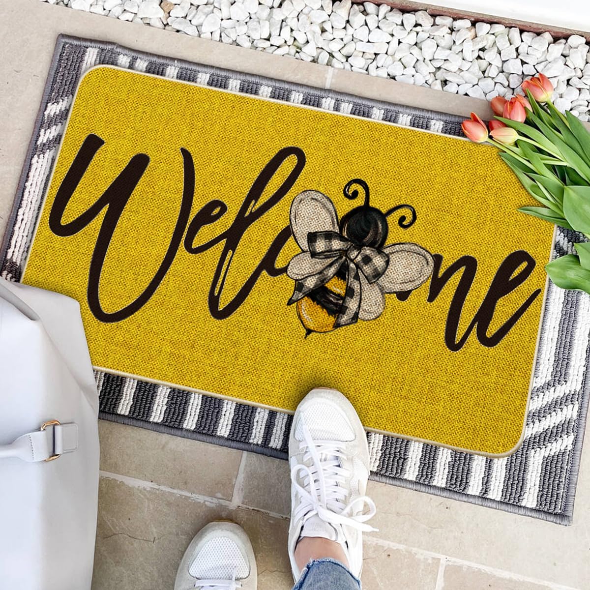 Artoid Mode yellow bee entry mat for outdoor use