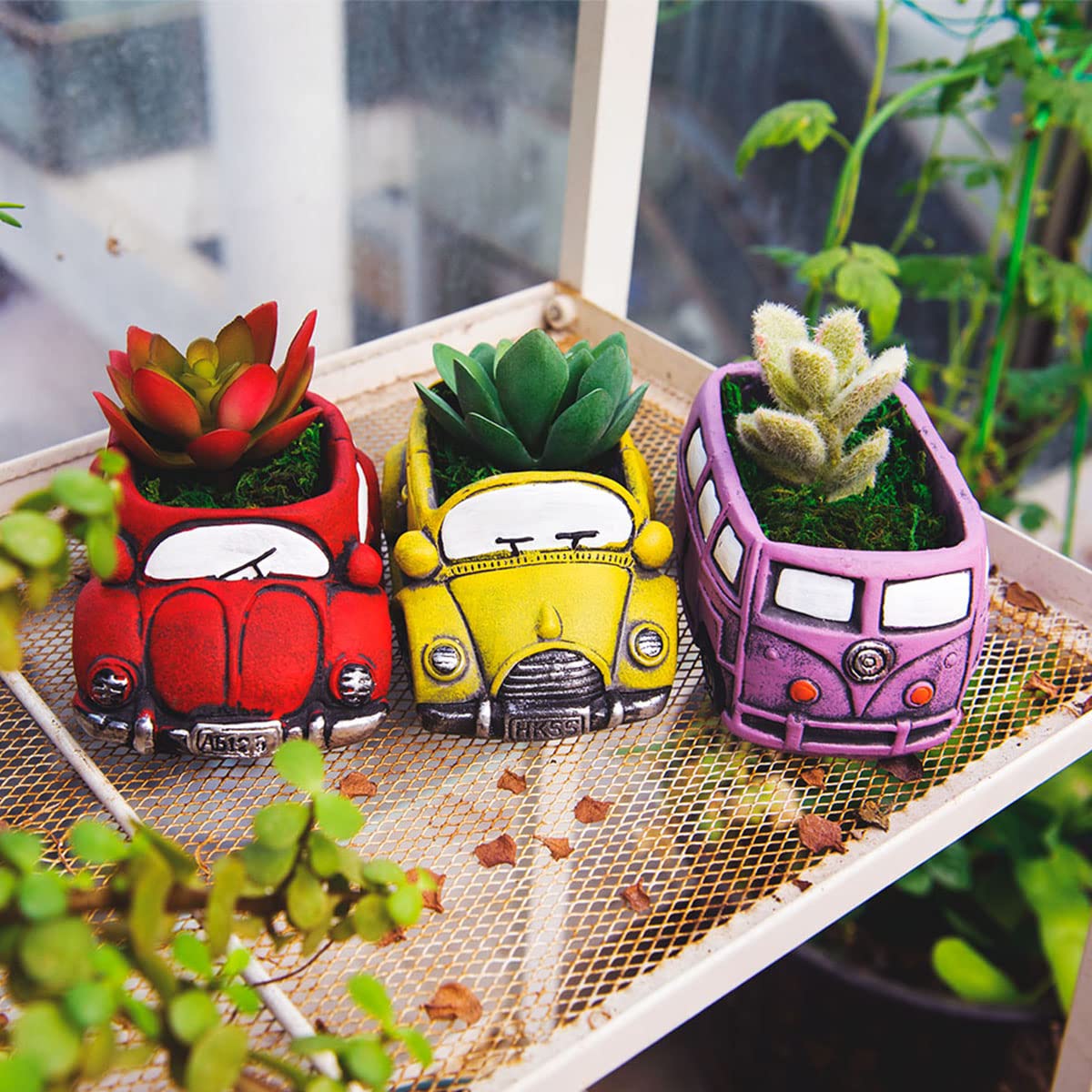 Ascrafter attractive packaging ensures a gift-ready plant pot.