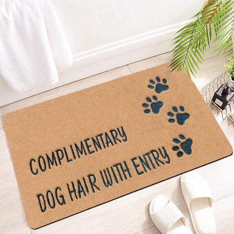 Assaoy weather-resistant mat for both indoor and outdoor use all year.