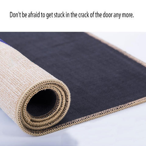 Assaoy weather-resistant mat withstands outdoor conditions.