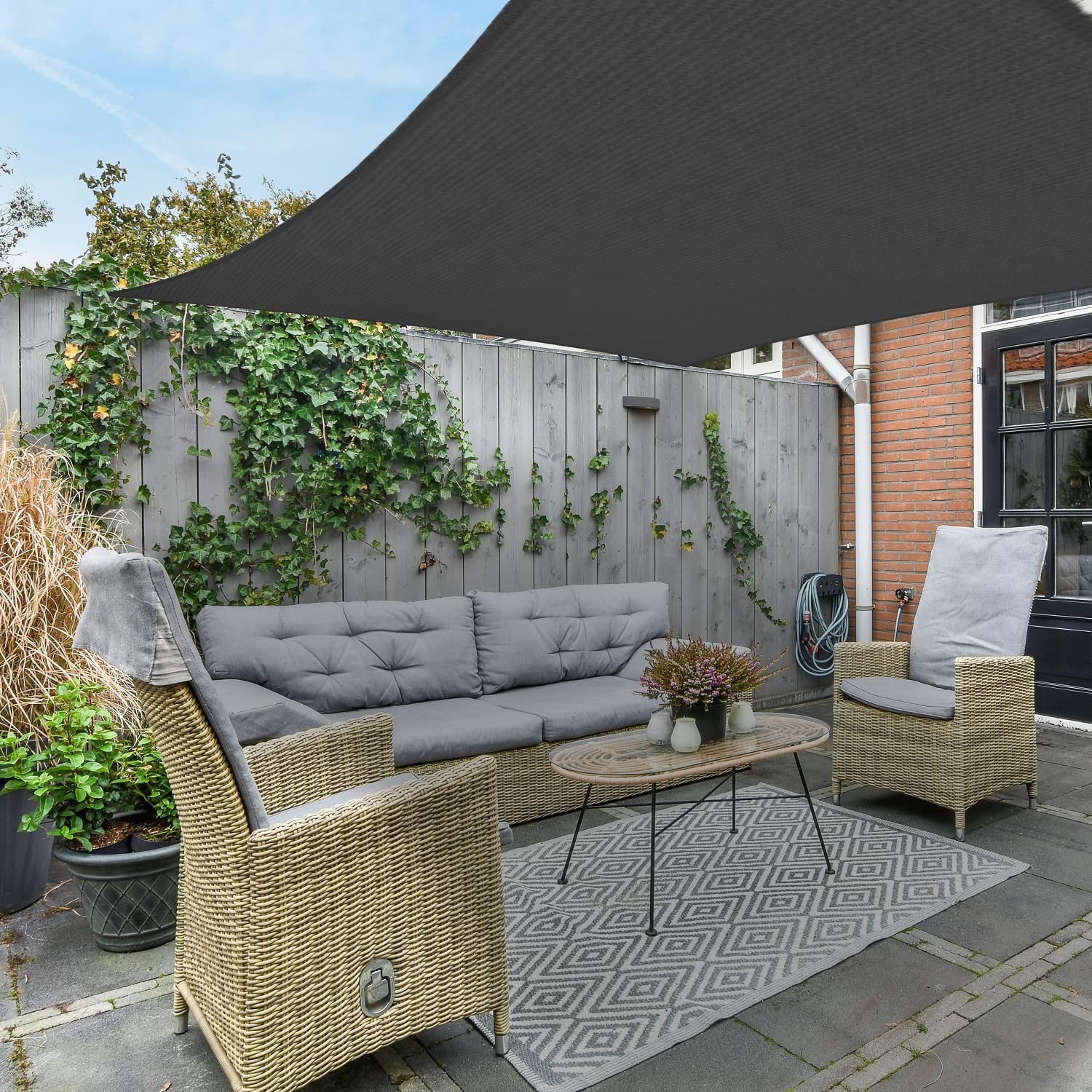 AsterOutdoor fabric breathable 95% UV block keeps airflow while reducing harsh sun exposure.