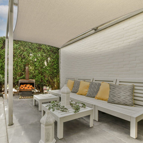 AsterOutdoor shade sail with ropes demonstrates easy installation and flexible spacing.