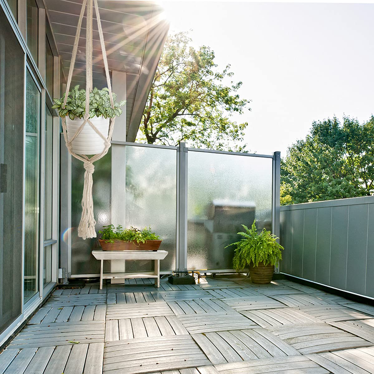 Auckpure indoor/outdoor friendly plant hangers support versatile setups