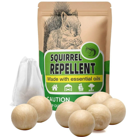 AUDQQM Squirrel Repellent 8-pack packaging close-up for outdoor use