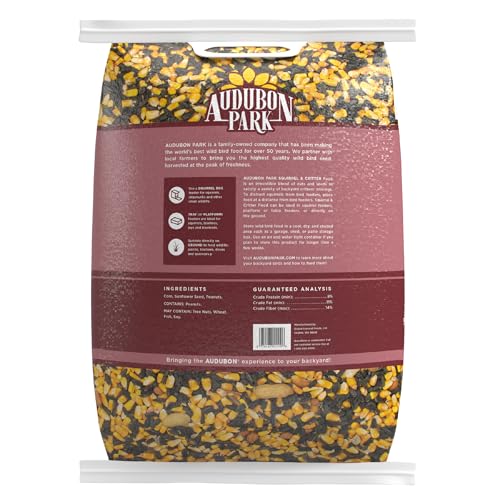 Audubon Park Critter Food mix closeup highlighting seeds and nuts