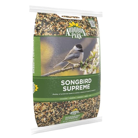 Audubon Park Songbird Supreme bag back view, convenient outdoor storage and use.