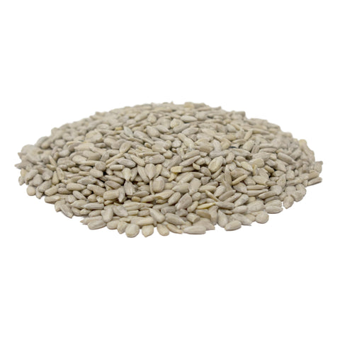 Audubon Park Sunflower Hearts shell-free, reducing yard mess and cleanup