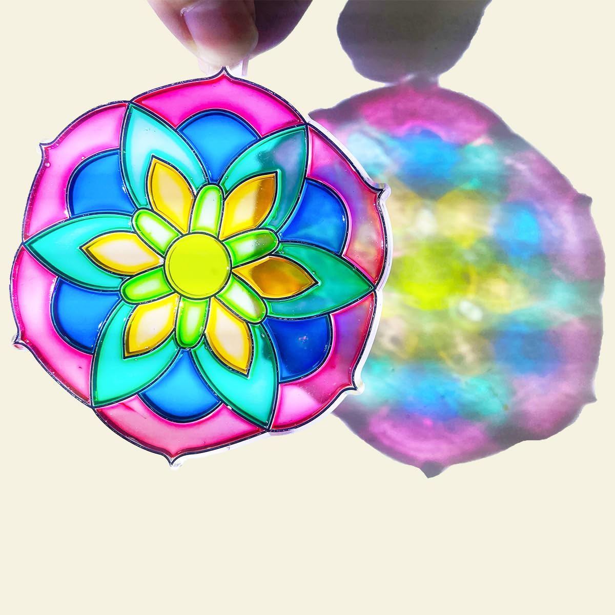 AUEKIV 30 paintbrushes enable precise, smooth painting of mandala designs