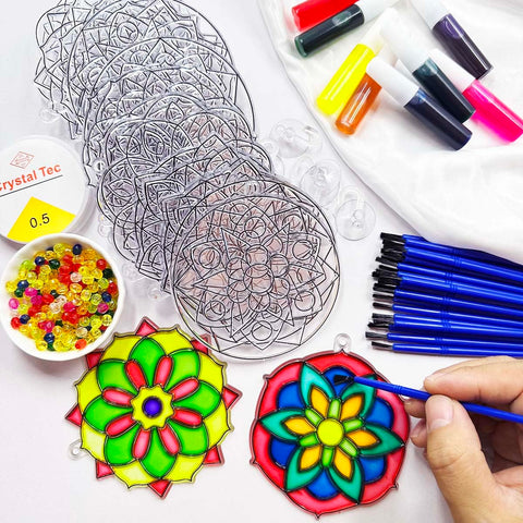 AUEKIV eight color paint bottles provide vibrant hues for suncatchers
