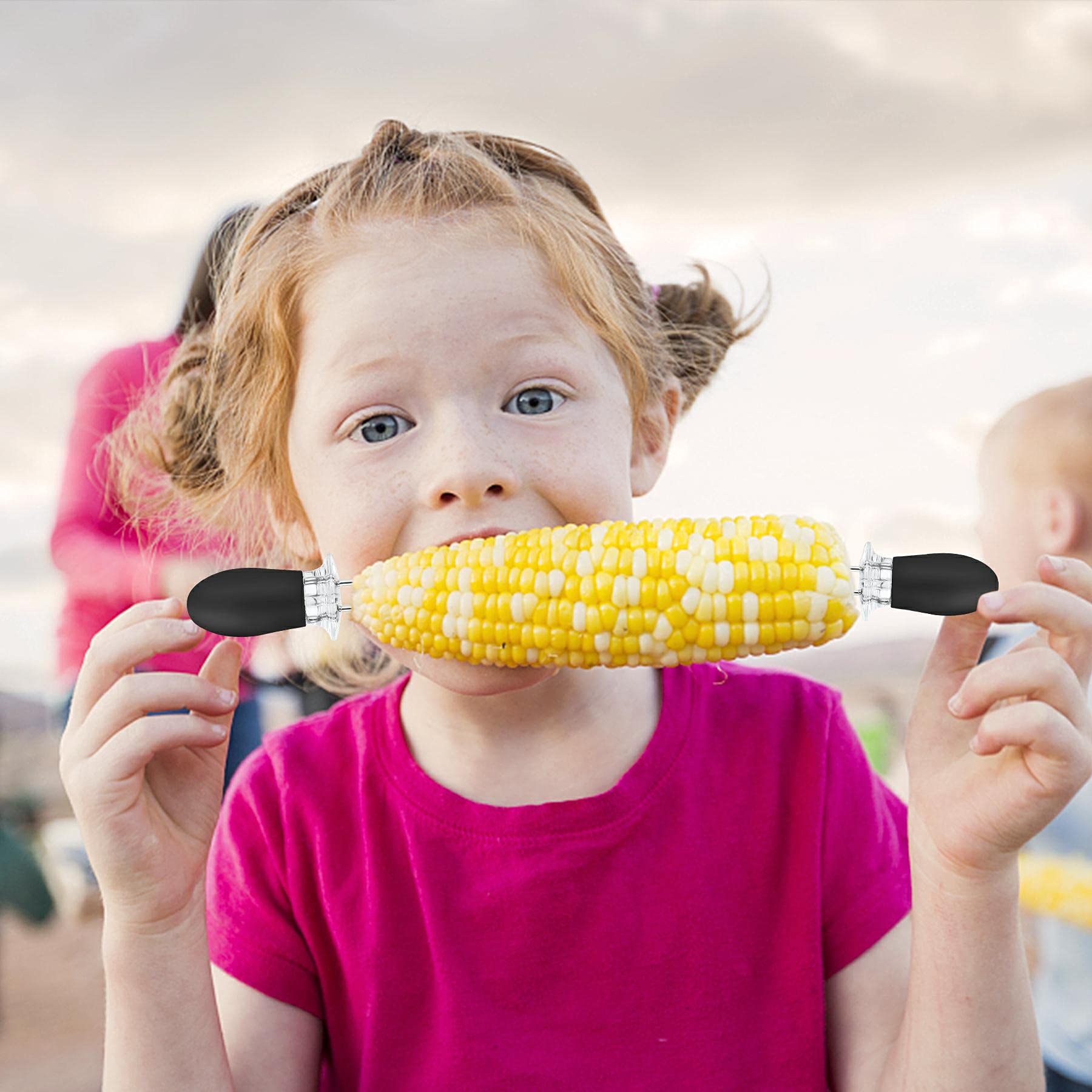 AUGSUN corn holders ideal for barbecues, picnics, and camping.