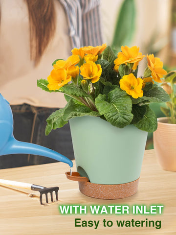 Aulock detachable inlet makes watering quick without lifting pots.