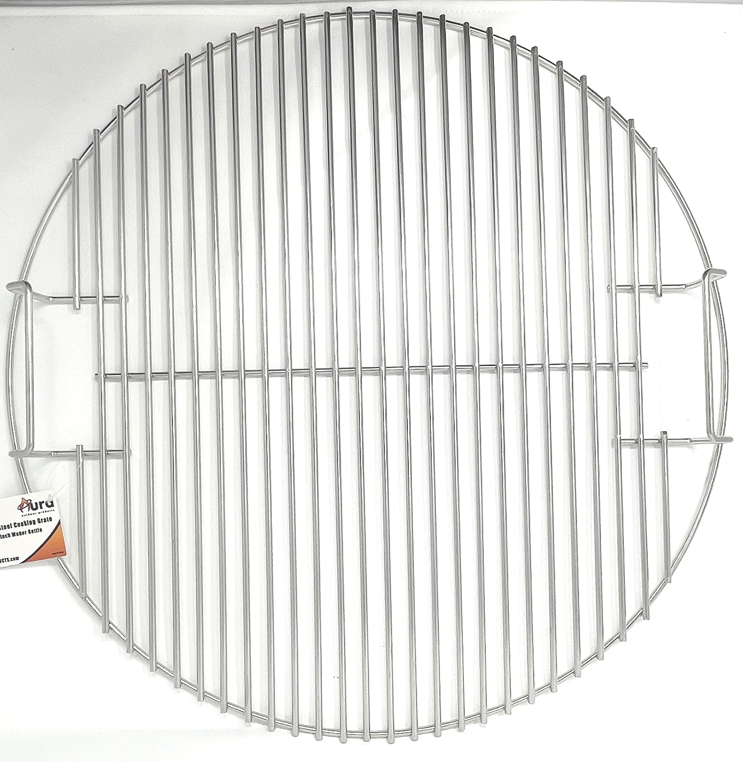 Aura Outdoor warp-free design closeup, stable grilling surface
