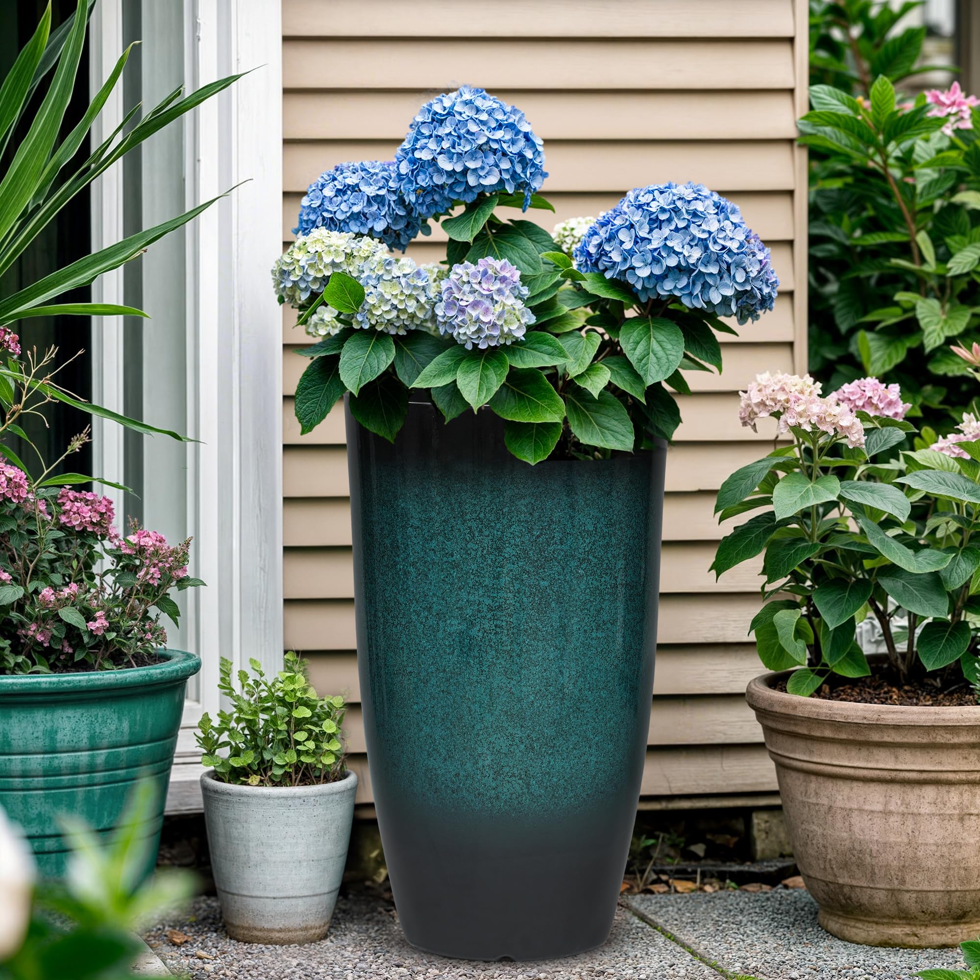 Autodaya durable PP plastic planters resist UV, cracking, and fading for year-round display.