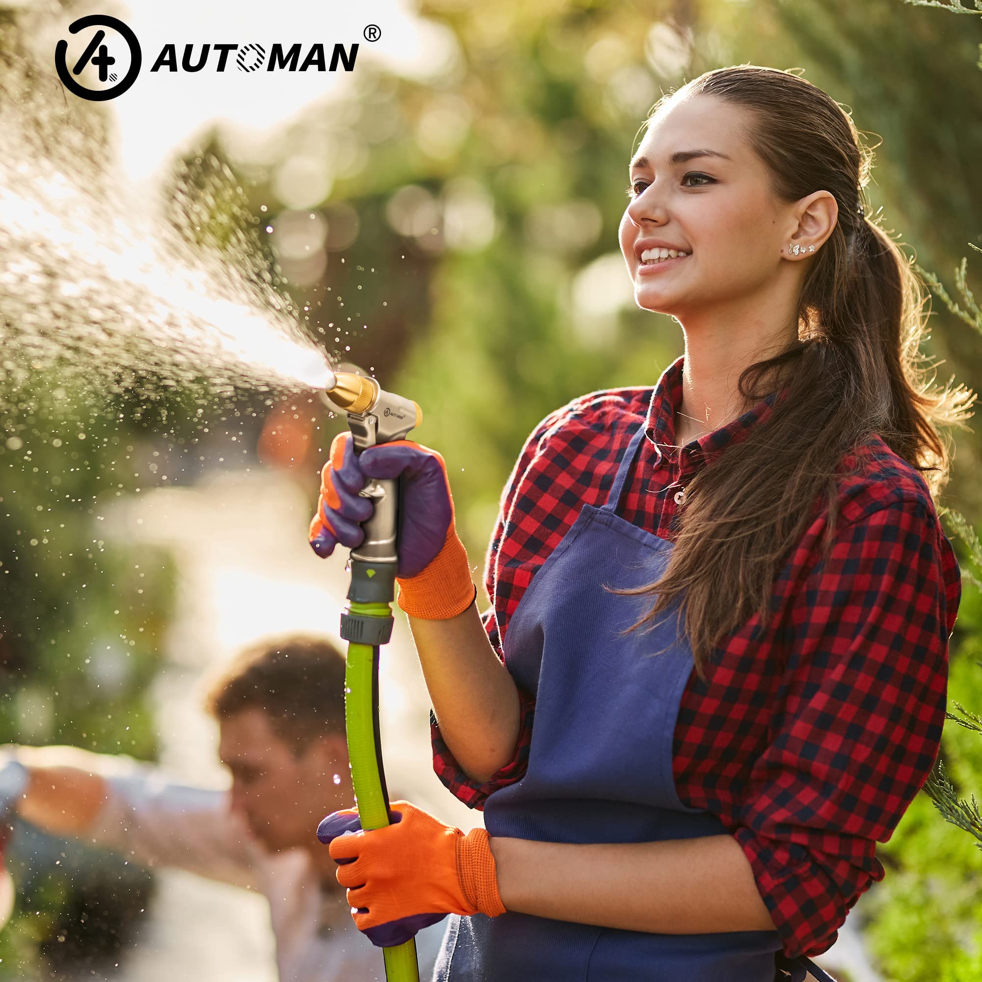 AUTOMAN wide-area spray provides broad coverage with gentle shower options.