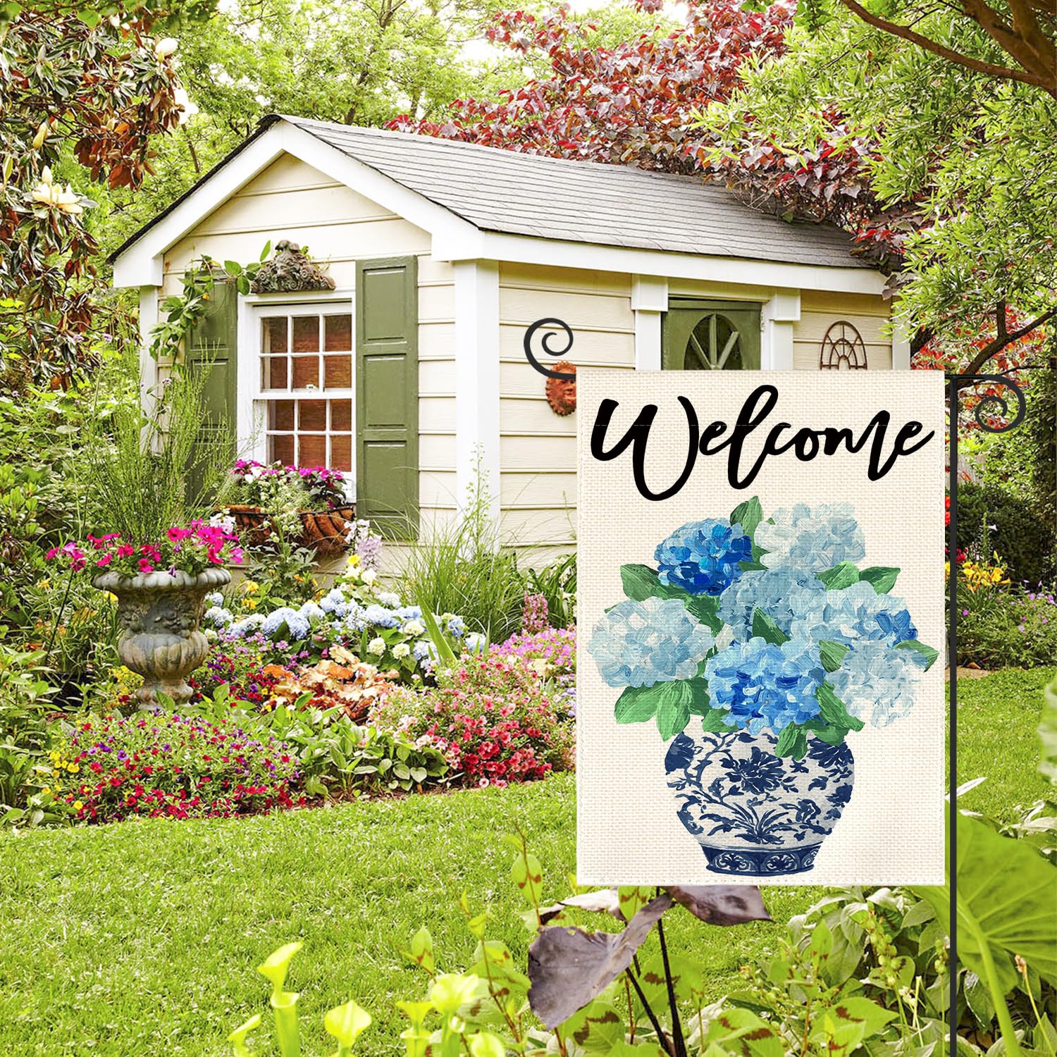 AVOIN colorlife blue and white chinoiserie design elevates outdoor appeal