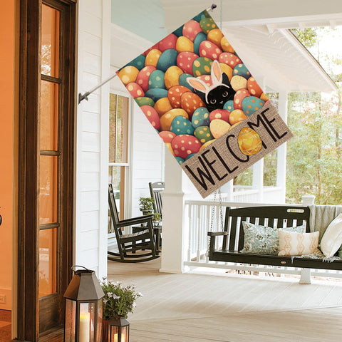 AVOIN colorlife Cat welcome design welcomes guests with cheerful curb appeal.