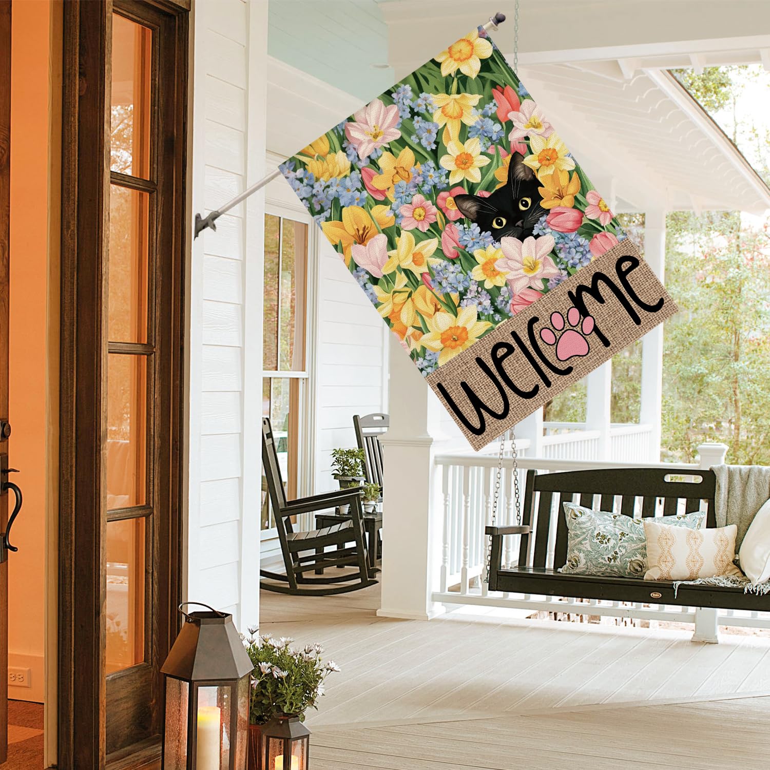 AVOIN colorlife seasonal yard flag for deck or garden