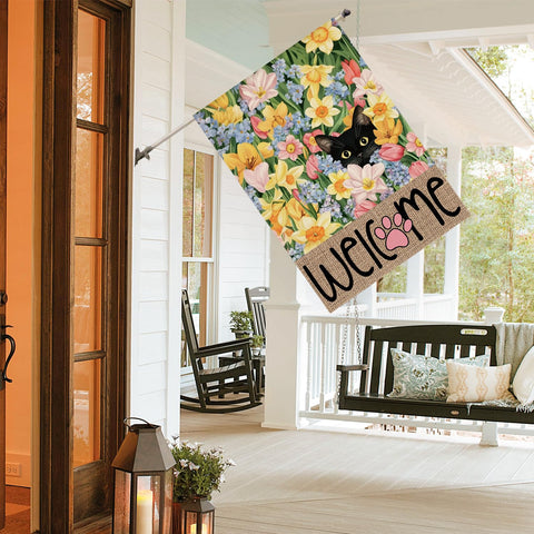 AVOIN colorlife seasonal yard flag for deck or garden