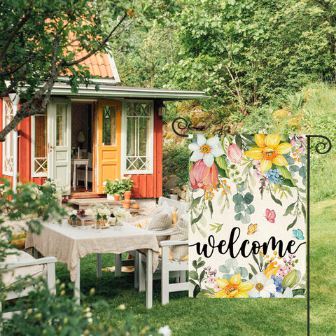 AVOIN colorlife Spring Flowers flag detailed print, vibrant colors visible from across the yard.