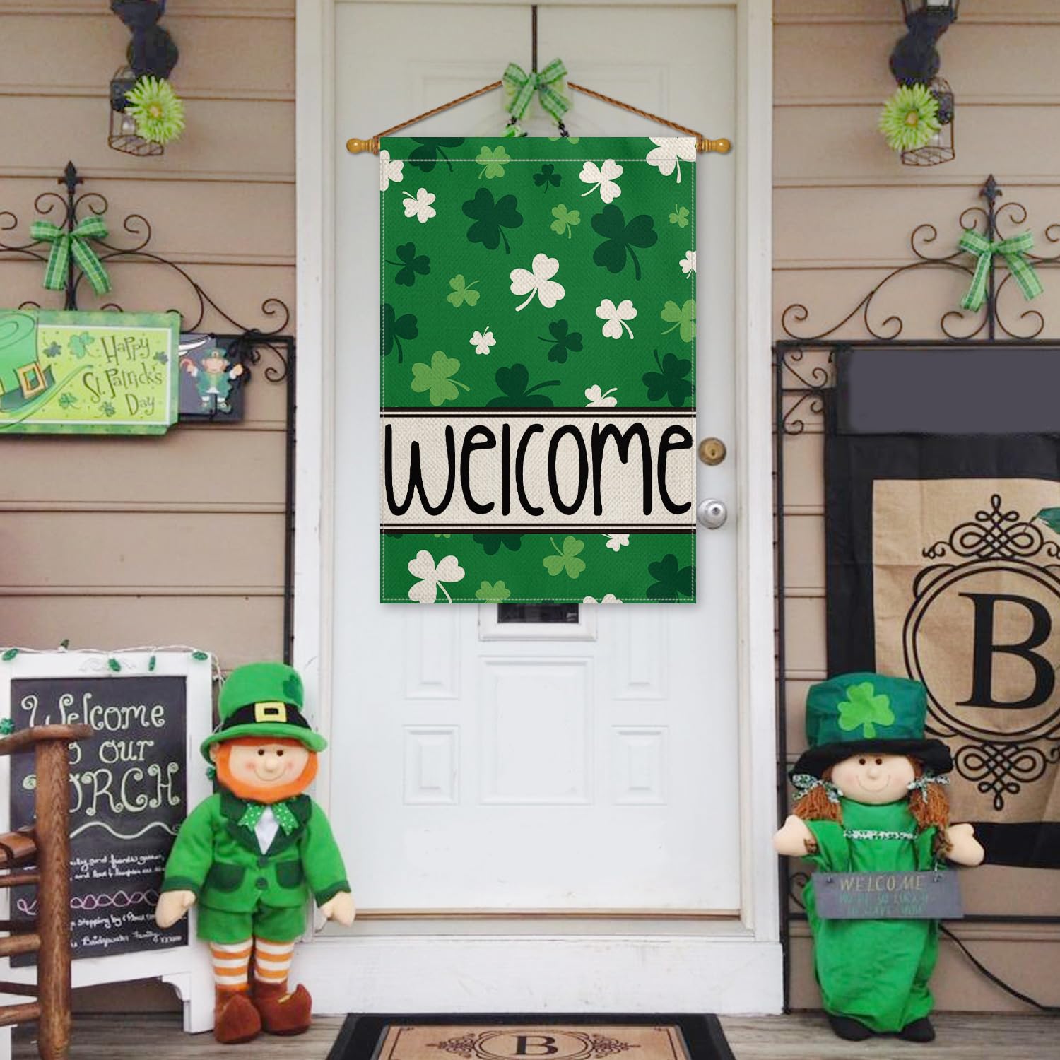 AVOIN colorlife flag close-up shows shamrocks enhancing seasonal decor.