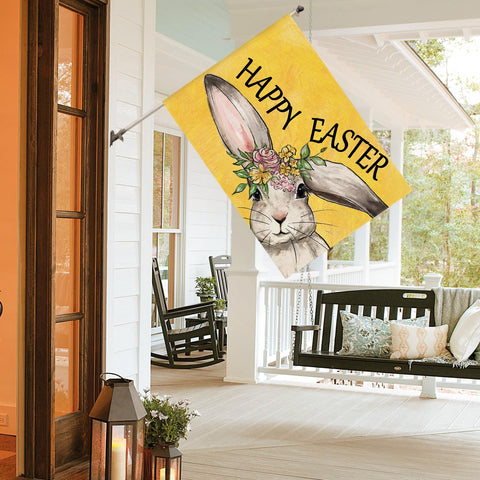 AVOIN colorlife weather-resistant flag promises long-lasting yard decor during varying spring weather.
