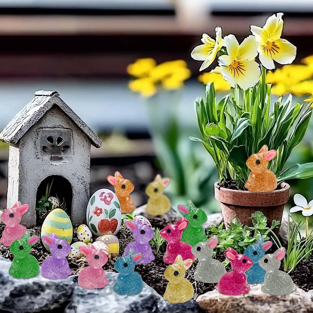 AWEELON resin bunnies suitable as cake toppers and decor.