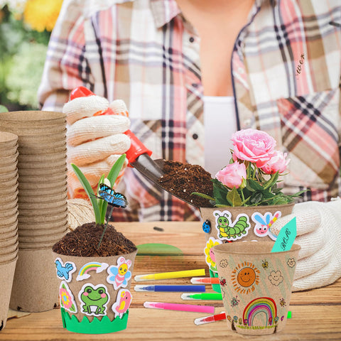 Aweyka grass foam stickers create lifelike spring scenery.