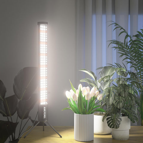 AWLYLNLL full-spectrum light supports healthy foliage and germination