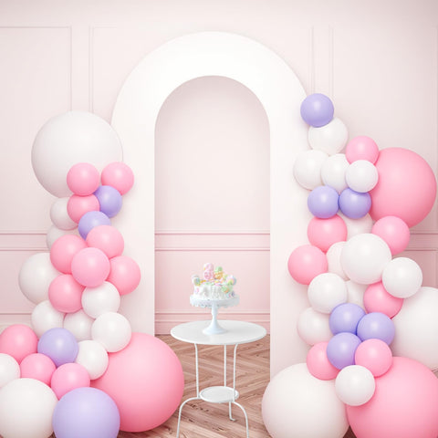 Babenest open arch backdrop in white provides a clean wedding background.
