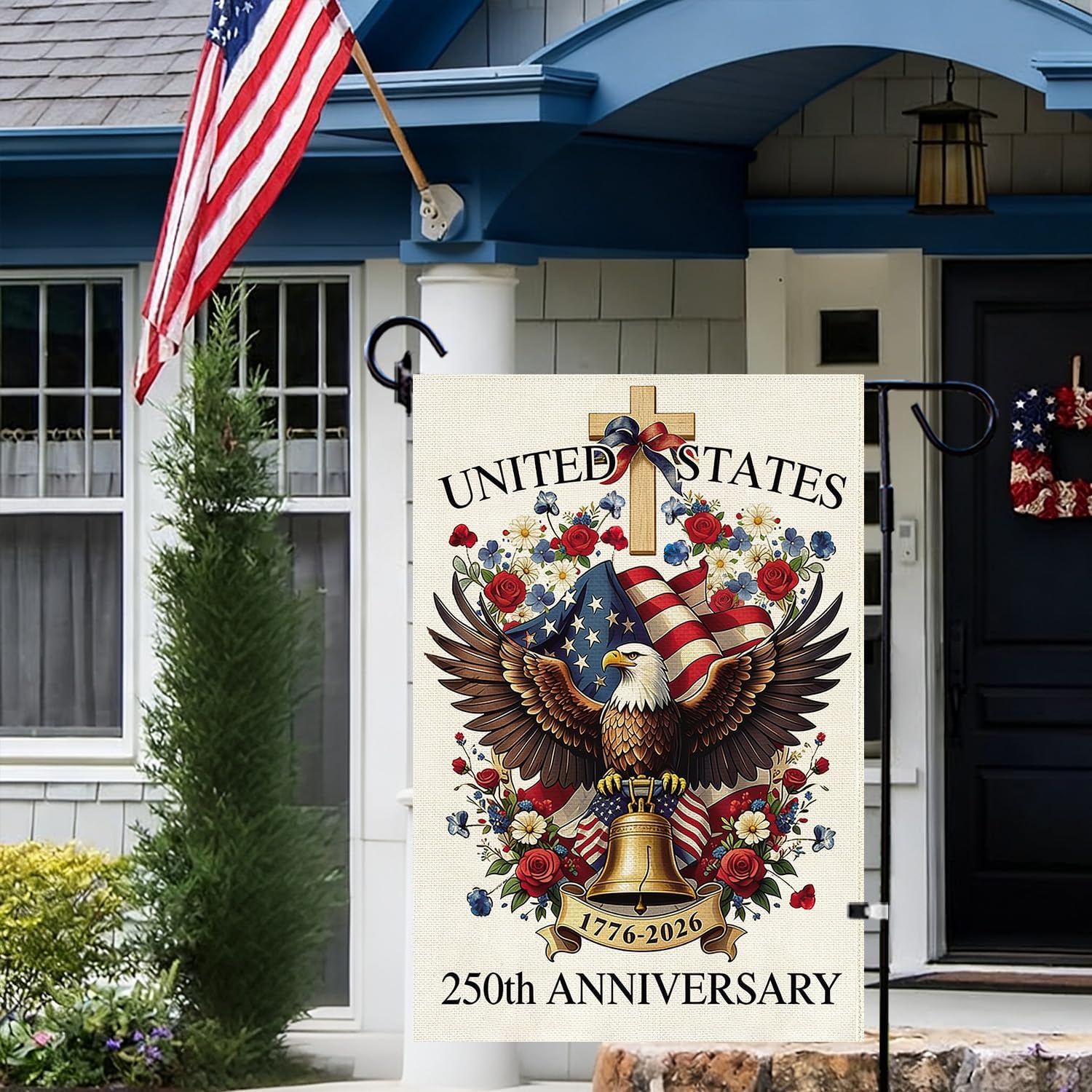 Baccessor 250 Years garden flag close-up highlighting premium burlap texture and color