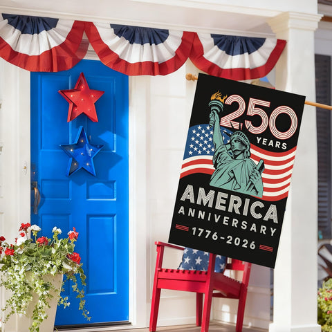 Baccessor flag closeup fabric highlights durable two-layer material.