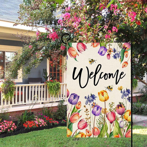 Baccessor bee-colorful-floral-flag brings vibrant curb appeal and playful mood outdoors.
