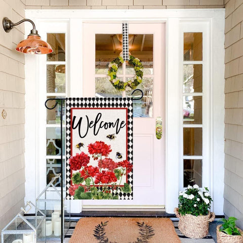 Baccessor buffalo plaid yard flag, bright contrast for farmhouse exterior.
