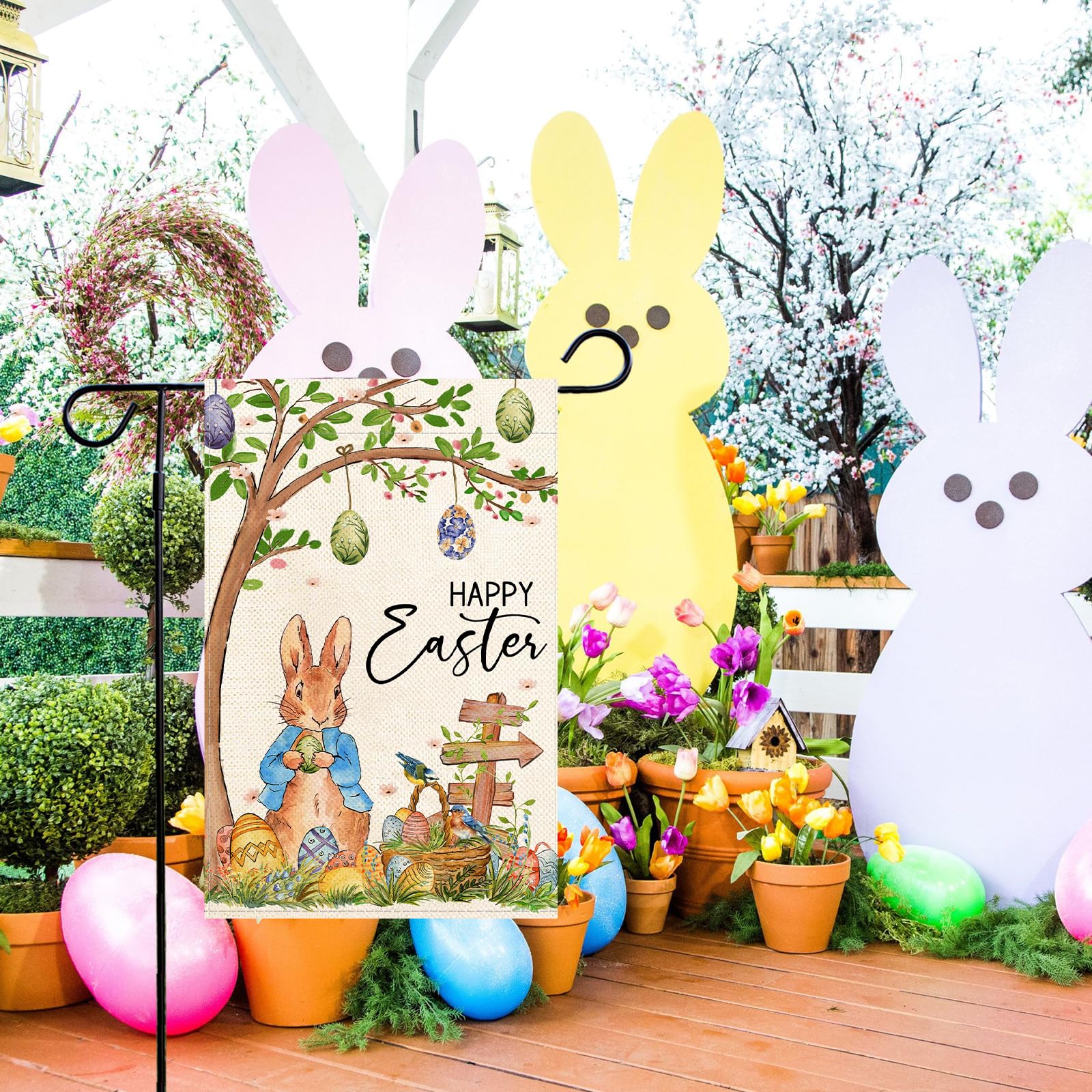 Baccessor weatherproof Easter flag withstands wind and rain for seasonal decor.