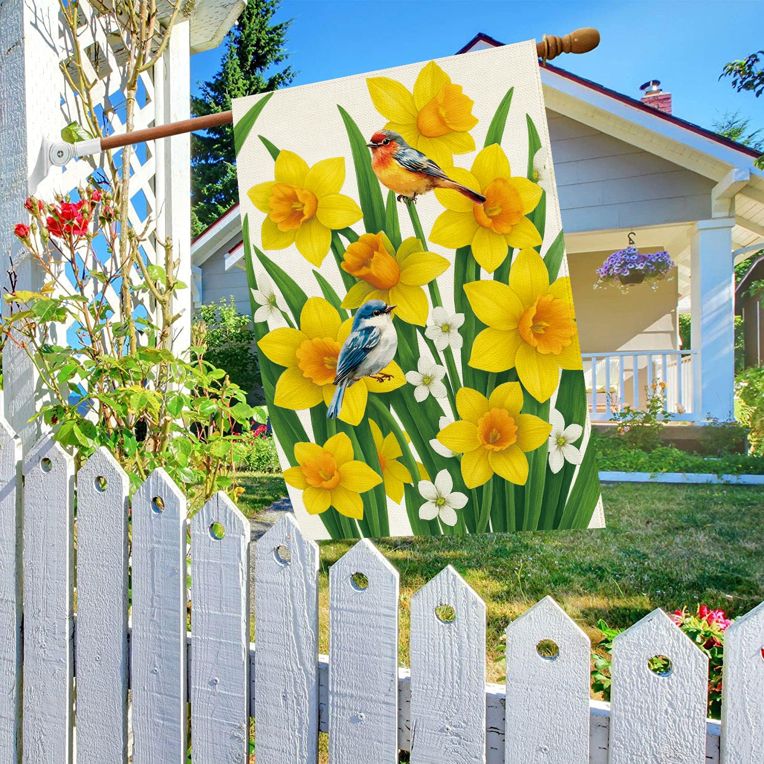 Baccessor daffodils house flag anti-skid top helps keep the flag in place