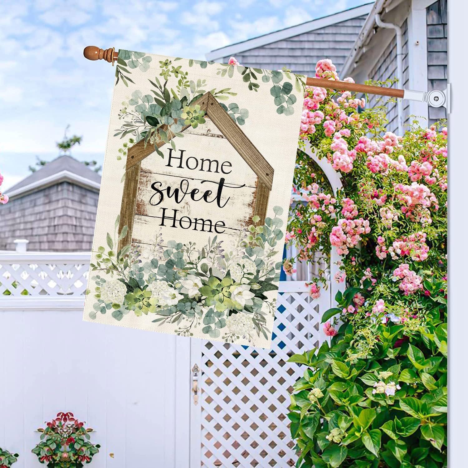 Baccessor double-sided burlap flag ensures the design reads from both directions.
