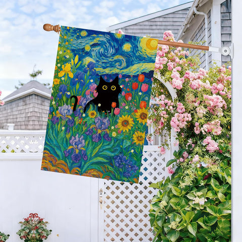 Baccessor double-sided burlap flag ensures visibility from any direction.