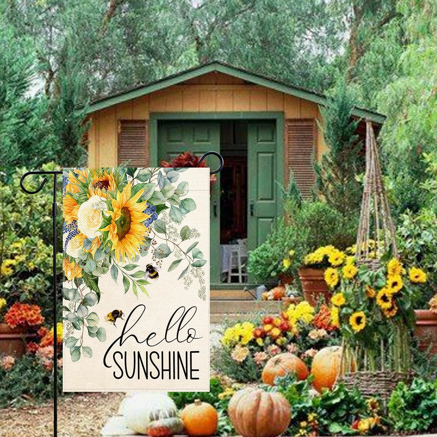 Baccessor Hello Sunshine flag double-sided print reads clearly from both sides.