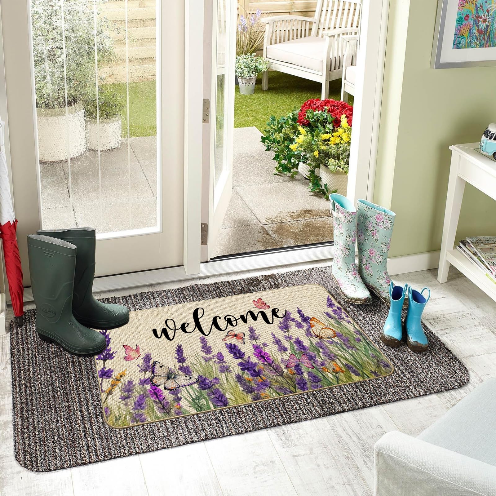Baccessor Lavender Doormat butterfly pattern close-up adds decorative charm at entrances.