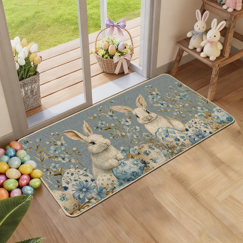 Baccessor mat with non-slip rubber backing stays put.