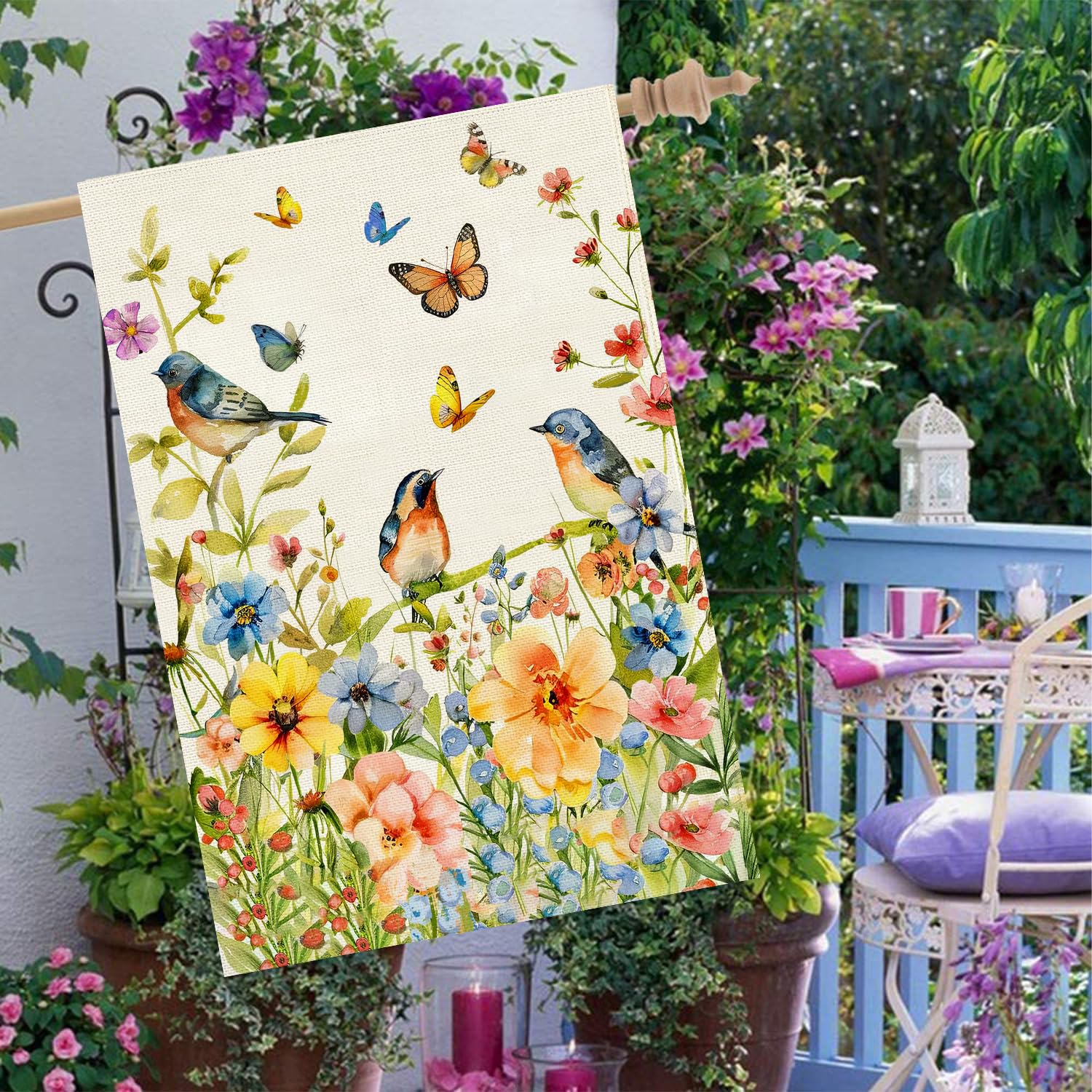 Baccessor seasonal flag brightening front entry and yard
