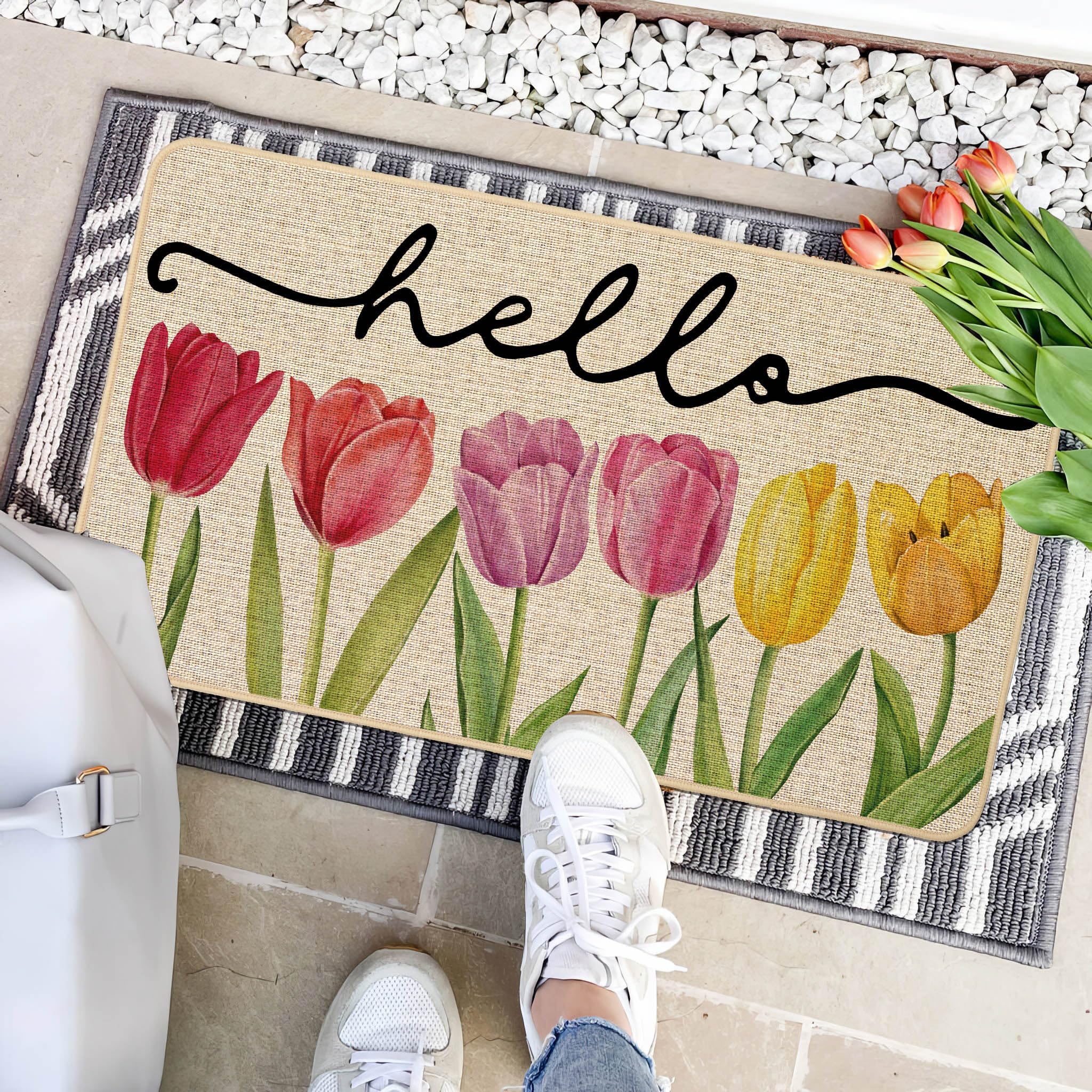 Baccessor Spring Floral Tulips Doormat for outdoor use shows welcoming charm.