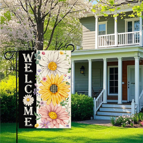Baccessor Spring Garden Flag with daisy-back greets visitors from both sides